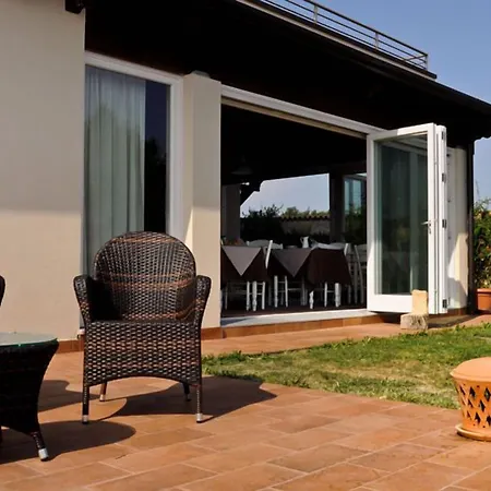 度假居 Monte Maino 代森扎诺-德尔加达