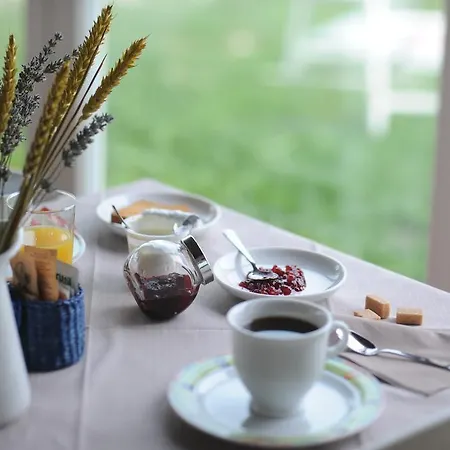 度假居 Monte Maino 代森扎诺-德尔加达